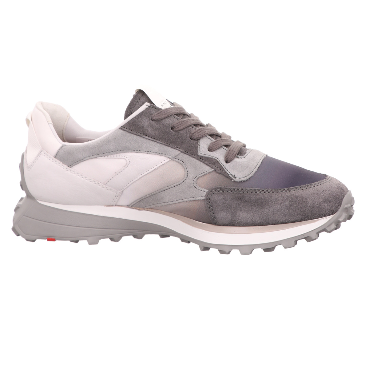 Sneaker, Amaro, Lloyd Grau