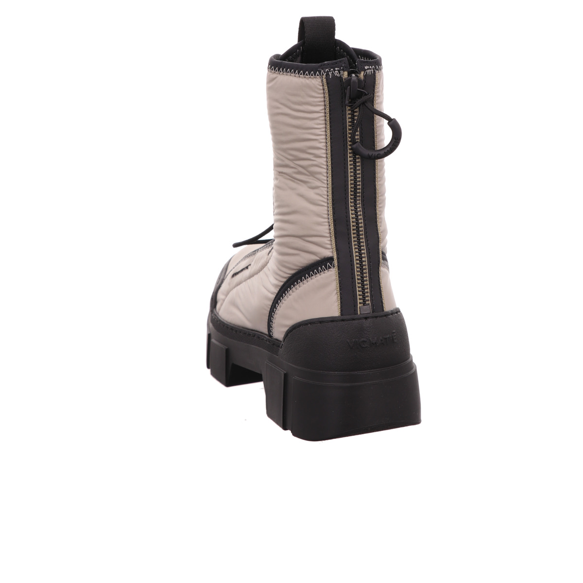 Schnürboots, Tronc, Vic Matie Grau