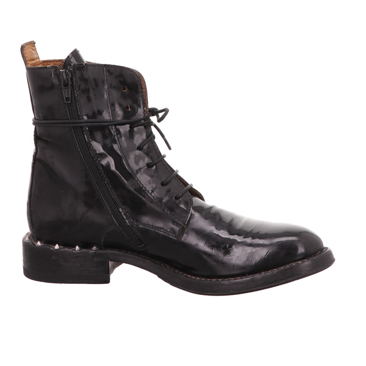 Schnürboots, MoMa Schwarz